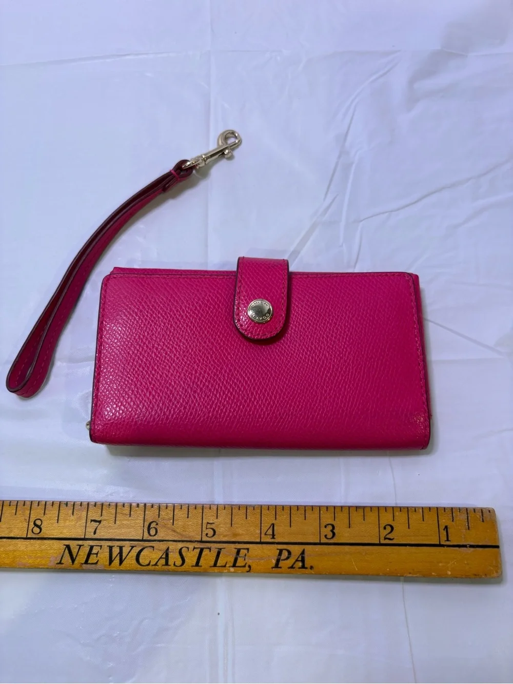 Coach Hot Pink Leather Wristlet Card Holder